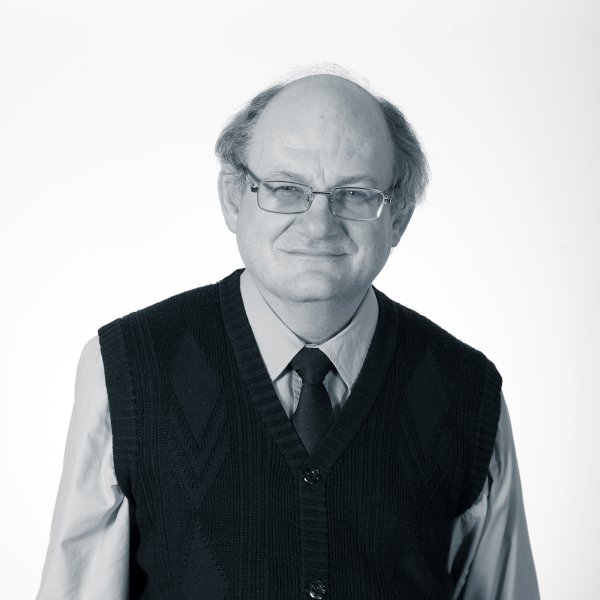 Gábor Flóra PhD