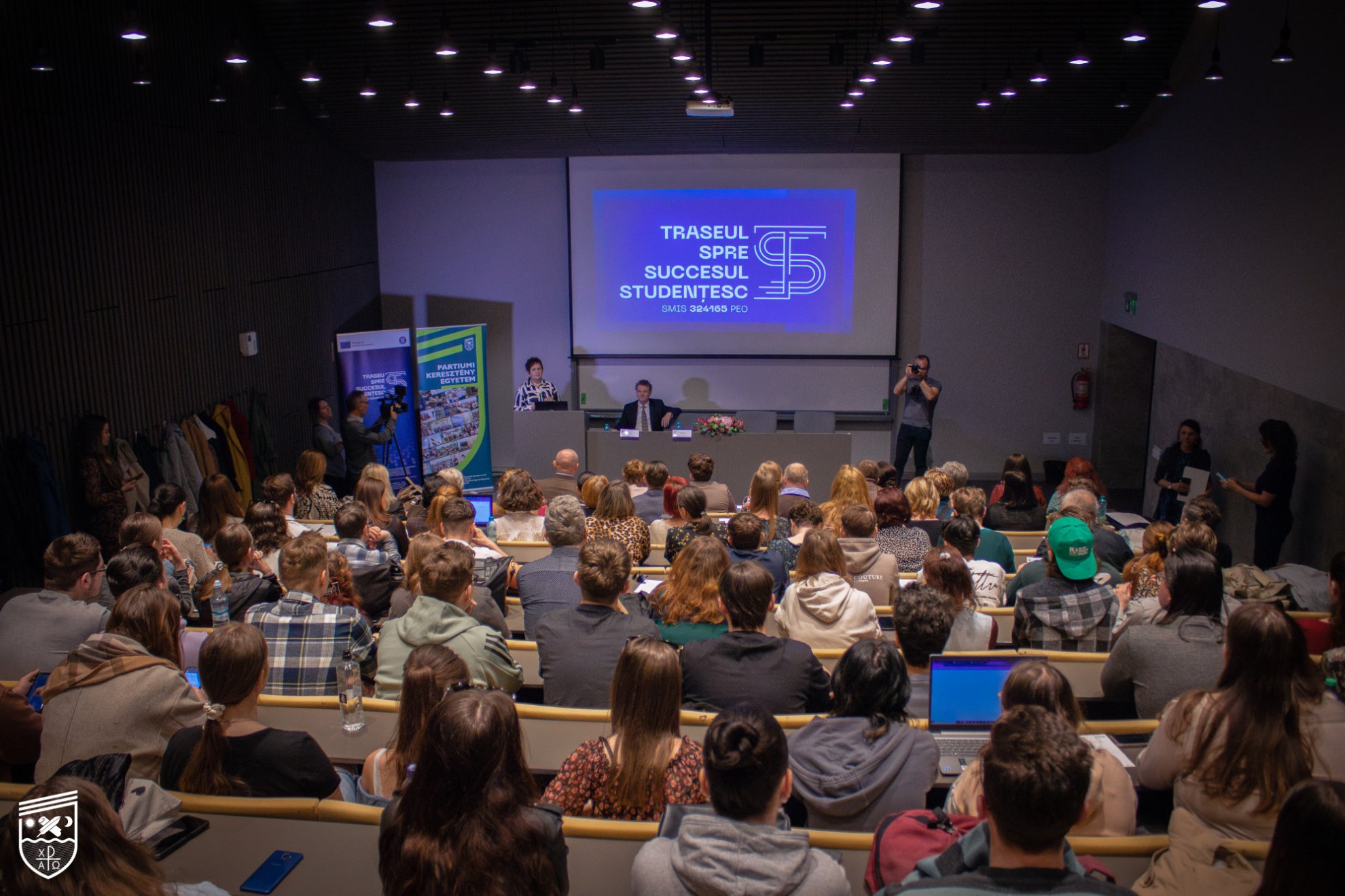 A fiatalok tanulmányi előremenetelét segítő projekt indult a nagyváradi PKE-n