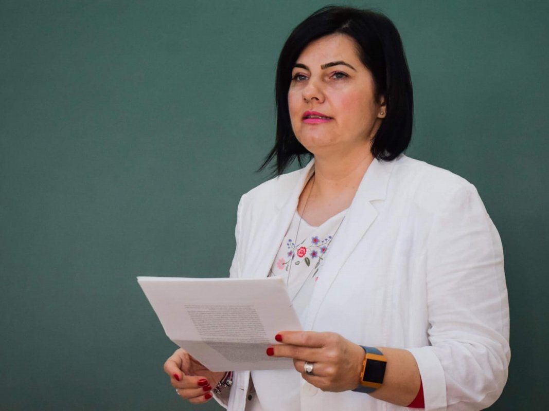 Dr. Maior Enikő docens 