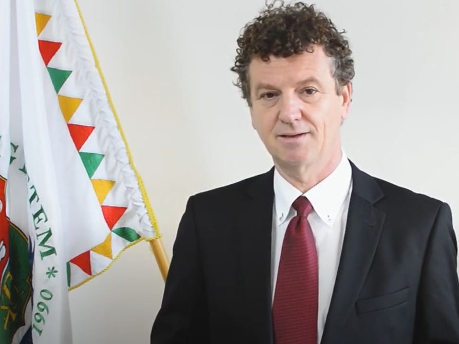 Dr. Pàlfi József egyetemi tanár, a Partiumi Keresztény Egyetem rektorának szavazásra felhívó üzenete