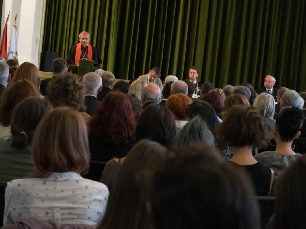 Képes beszémoló a Partiumi Keresztény Egyetem Tanévnyitó ünnepségéről