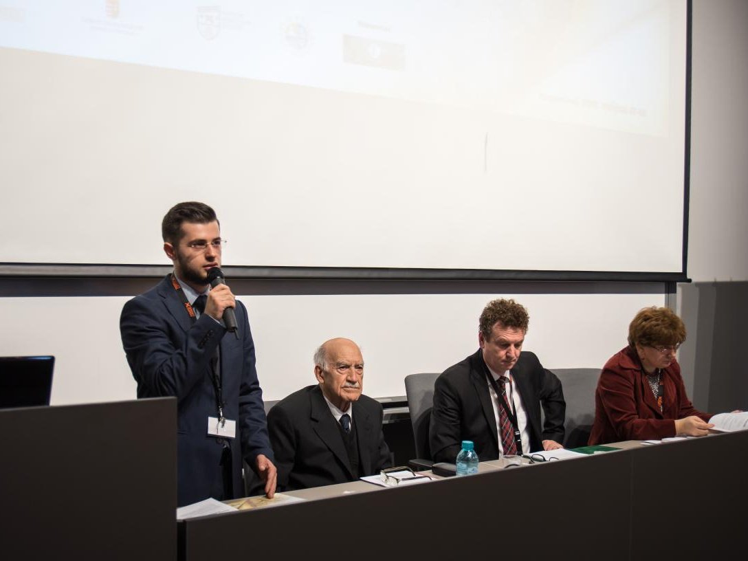 Konferencia Erdély történetéről